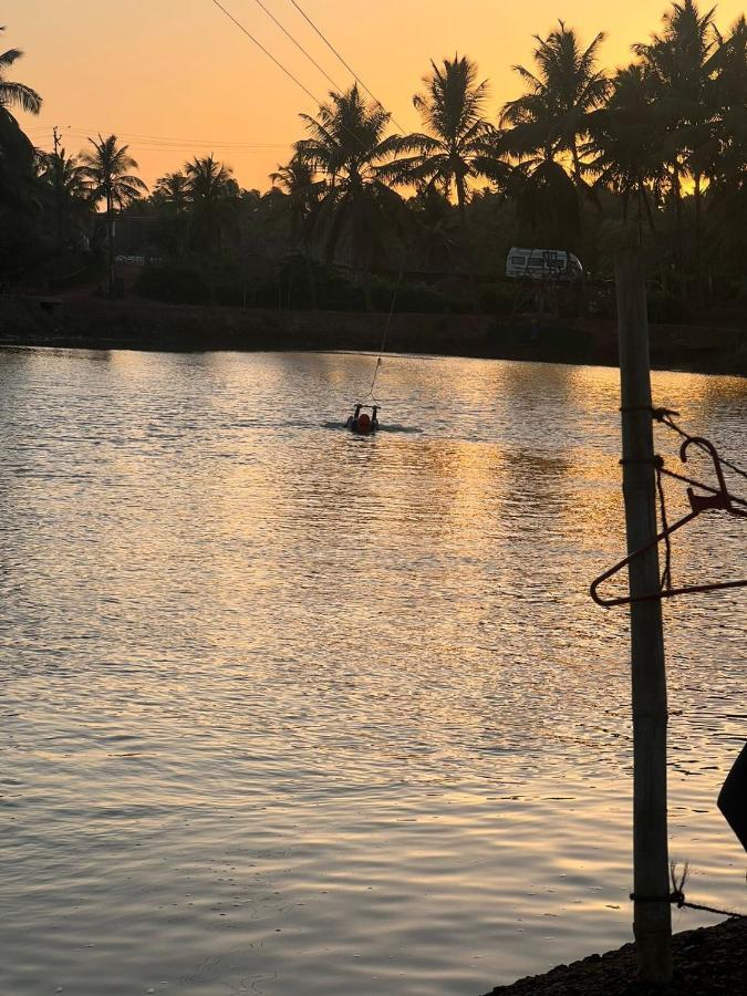 Hotel Wake Park Goa Arambol Exterior foto